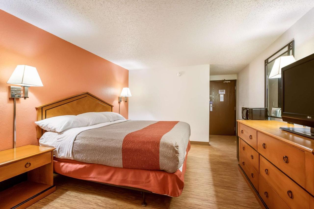 6-albert Lea, Mn 2*